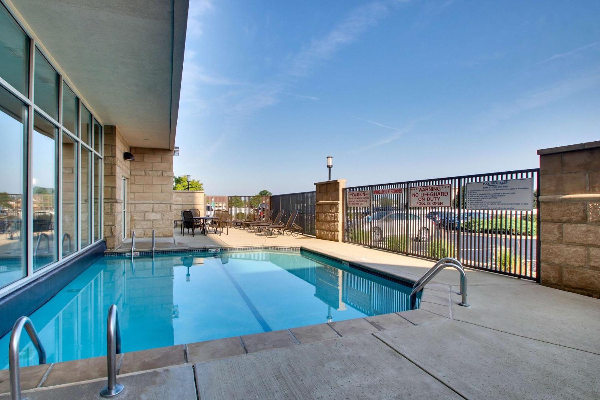 Drury Inn & Suites Findlay Εξωτερικό φωτογραφία